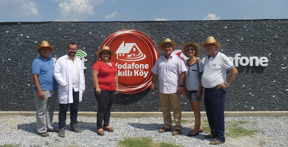 ADSYB Başkanı Mehmet Sedat Güngör, Vodafone Akıllı Köy'de